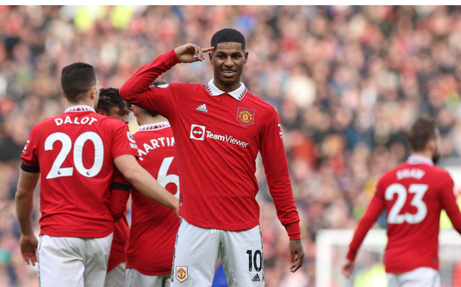 更是对河床 更是对河床